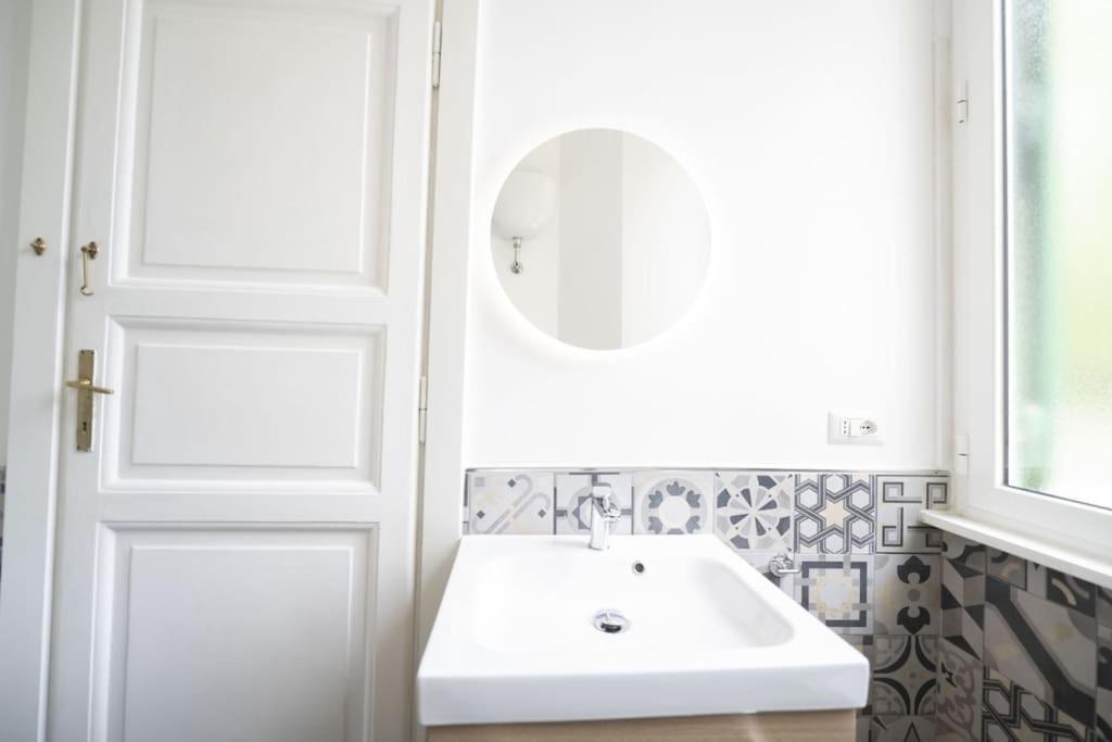 Lovely And New Near Termini Station Apartamento Roma